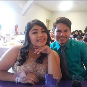 Meet your Posher, Claudia